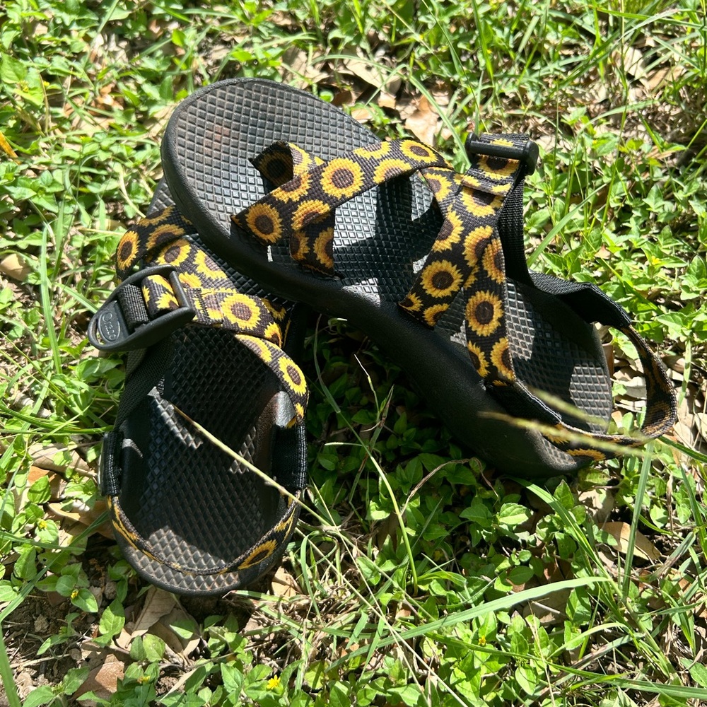 Chaco Sunflower Print Black & Yellow Sport Sandals